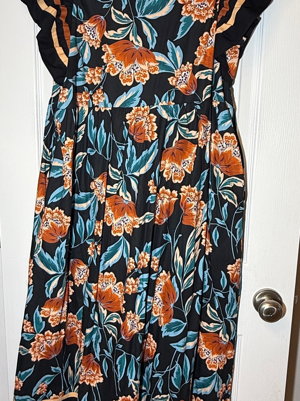 Entro - Floral V-Neck Midi Dress in Black with Teal & Rust Accents - Picture 2 of 4
